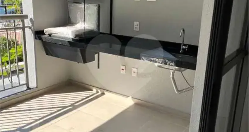 Apartamento com 4 quartos à venda em City América - SP