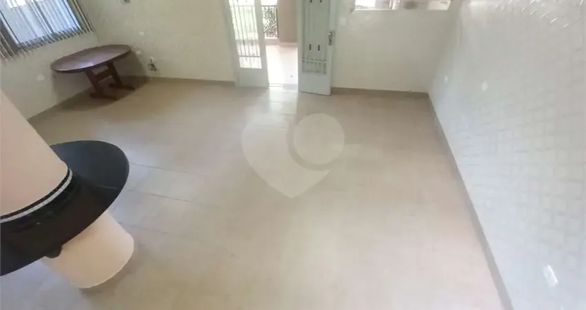 Sobrado com 4 quartos à venda em Vila Albertina - SP