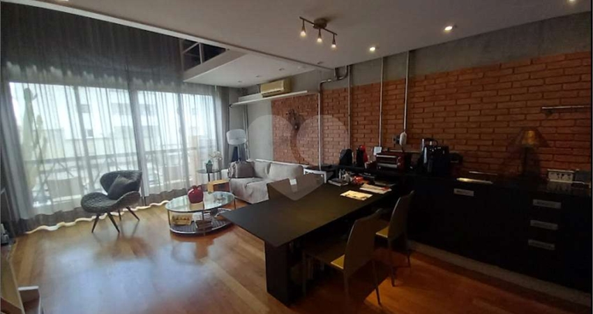 Duplex com 1 quartos à venda ou para locação em Cerqueira César - SP