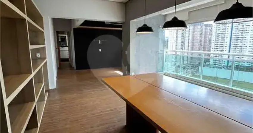 Apartamento com 3 quartos à venda em Alphaville Empresarial - SP