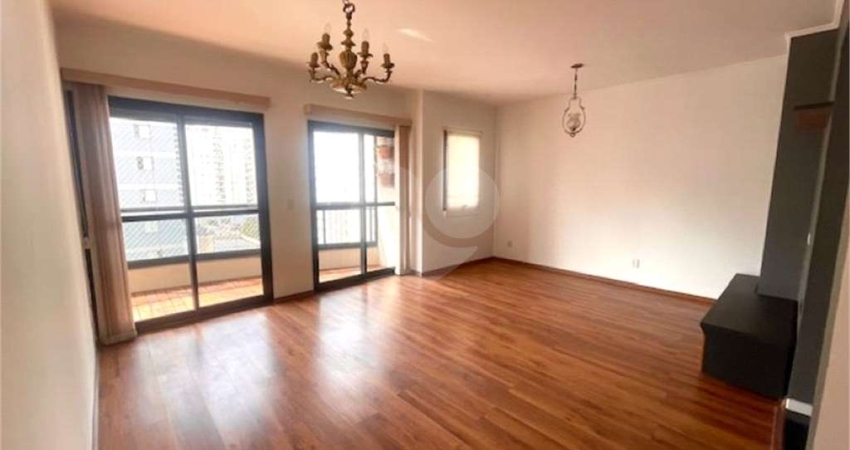 Apartamento com 3 quartos à venda em Vila Olímpia - SP