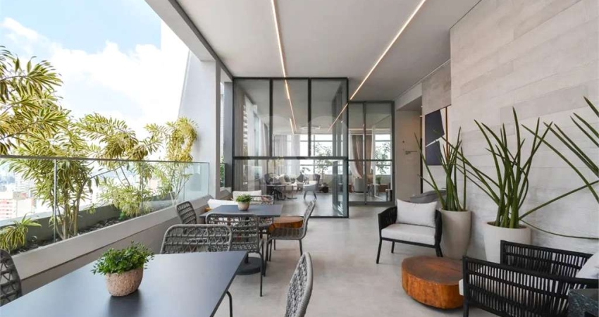 Apartamento com 3 quartos à venda em Pinheiros - SP