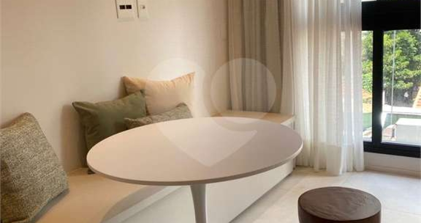 Apartamento com 1 quartos à venda ou para locação em Vila Nova Conceição - SP