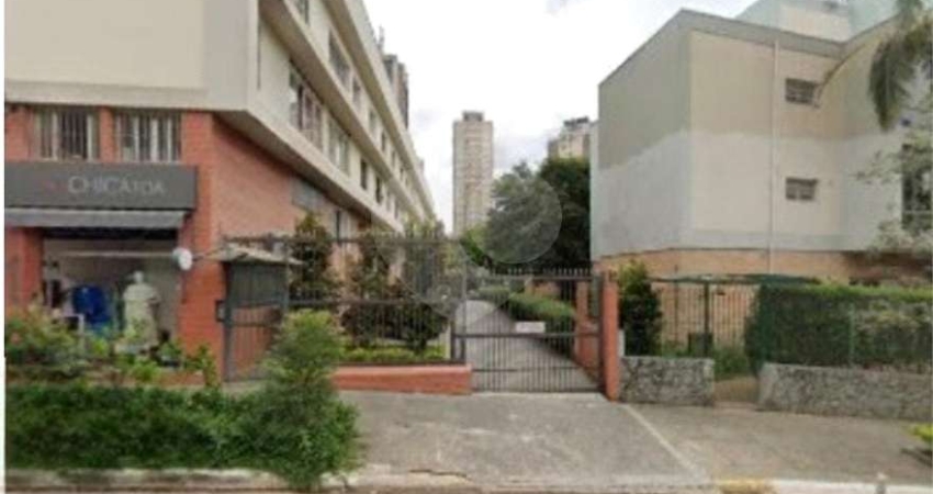 Apartamento com 2 quartos à venda ou para locação em Vila Mariana - SP