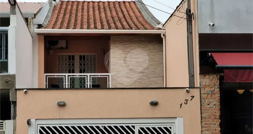 Casa com 3 quartos à venda na Rua Camilo, Vila Romana, São Paulo