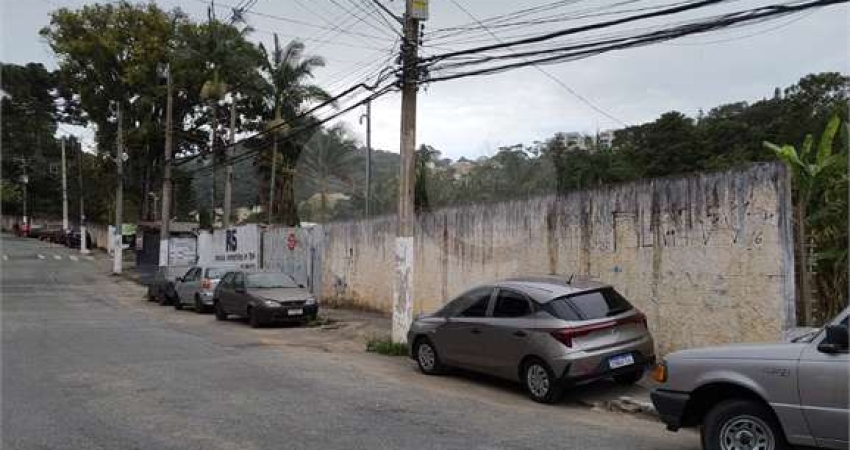 Terreno à venda na Rua Luís Carlos Gentile de Laet, Horto Florestal, São Paulo