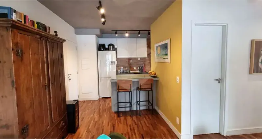 Apartamento com 2 quartos à venda na Rua Cardeal Arcoverde, Pinheiros, São Paulo