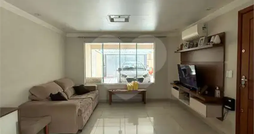 Casa com 3 quartos à venda na Rua Judite França Costa, 384, Butantã, São Paulo