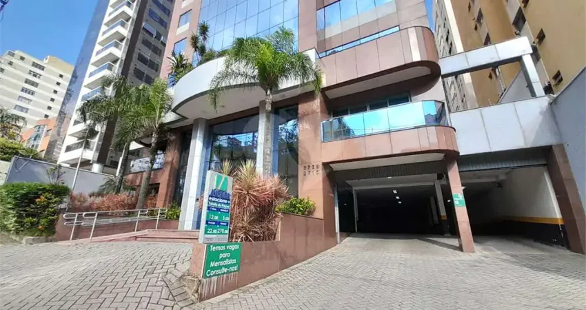 Sala comercial à venda na Avenida Brigadeiro Luís Antônio, Jardim Paulista, São Paulo