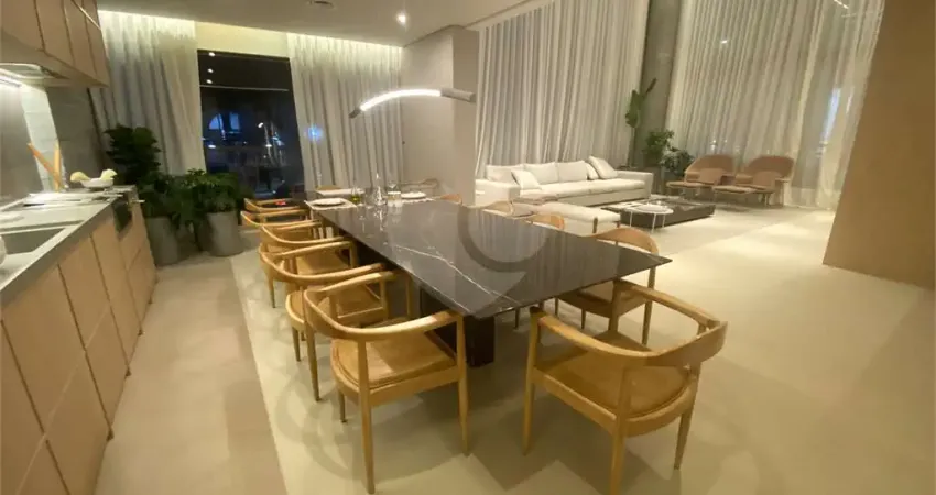 Apartamento com 4 quartos à venda na Rua Oscar Freire, Pinheiros, São Paulo