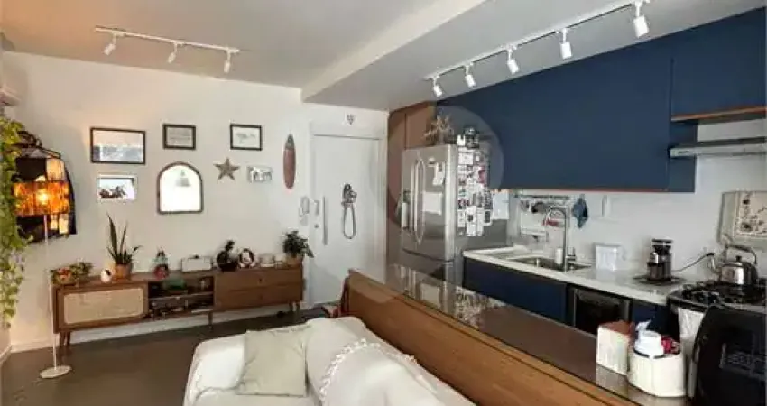 Apartamento com 2 quartos à venda na Vila Romana, São Paulo