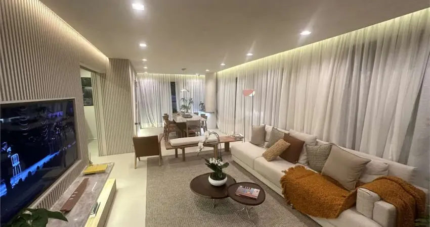 Apartamento com 3 quartos à venda na Rua Capote Valente, Pinheiros, São Paulo