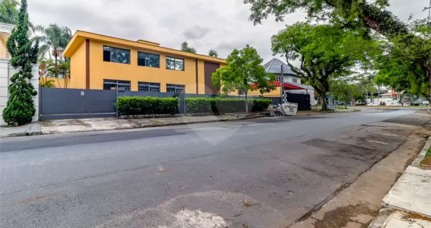 Casa com 1 quartos à venda ou para locação em alto de pinheiros - sp