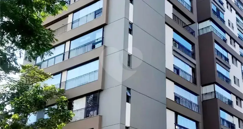 Apartamento à venda na Rua Pascal, Campo Belo, São Paulo