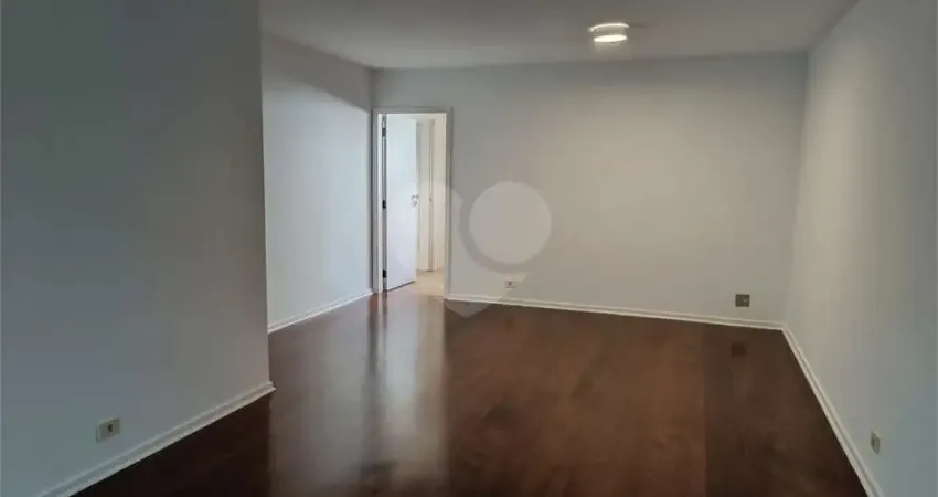 Apartamento com 3 quartos à venda na Avenida Macuco, Moema, São Paulo