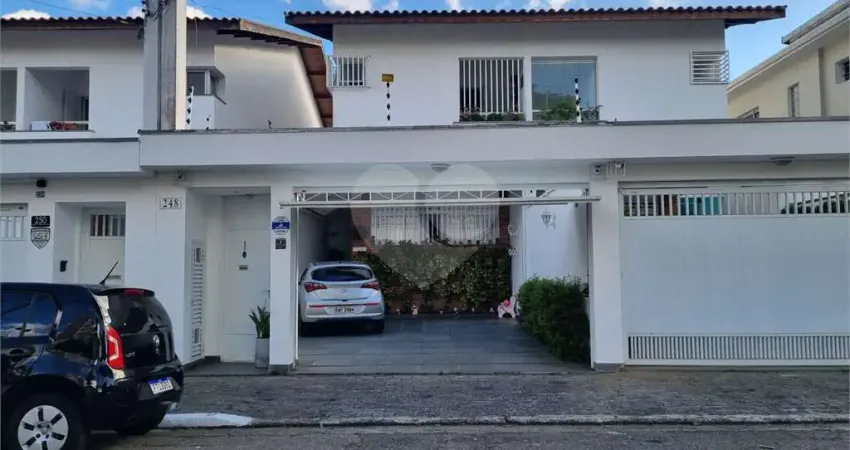 Casa com 4 quartos à venda na Rua Deputado Martinho Rodrigues, Chácara Flora, São Paulo