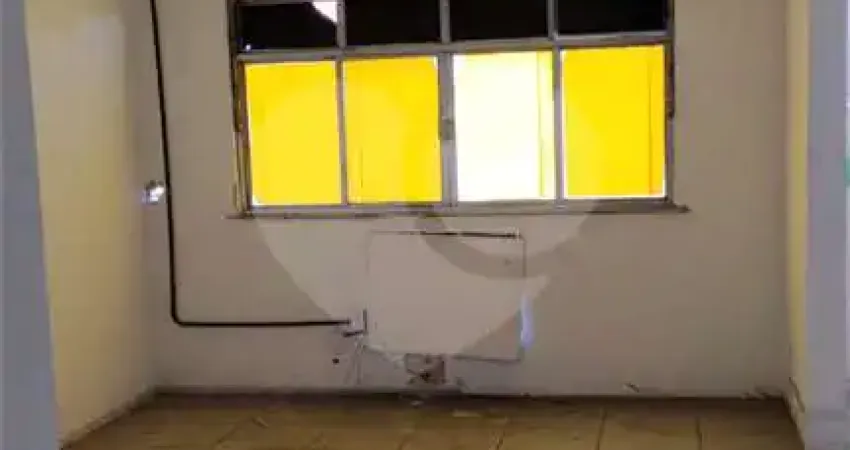 Sala comercial para alugar na Doutor Feliciano Sodré, Centro, São Gonçalo