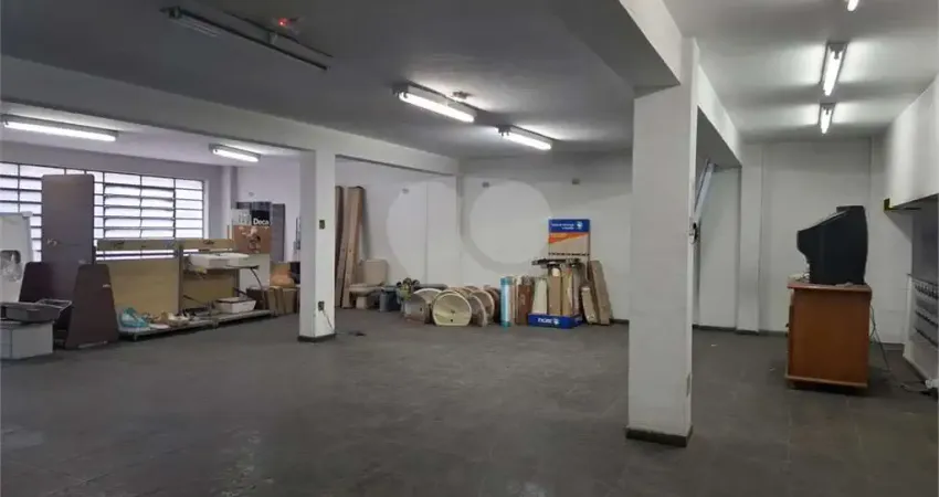 Prédio à venda na Rua Heitor Peixoto, Cambuci, São Paulo