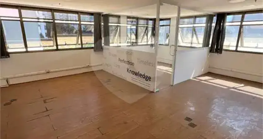 Sala comercial para alugar na Rua Doutor Franco da Rocha, Perdizes, São Paulo