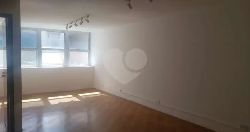 Sala comercial à venda no Jardim América, São Paulo 