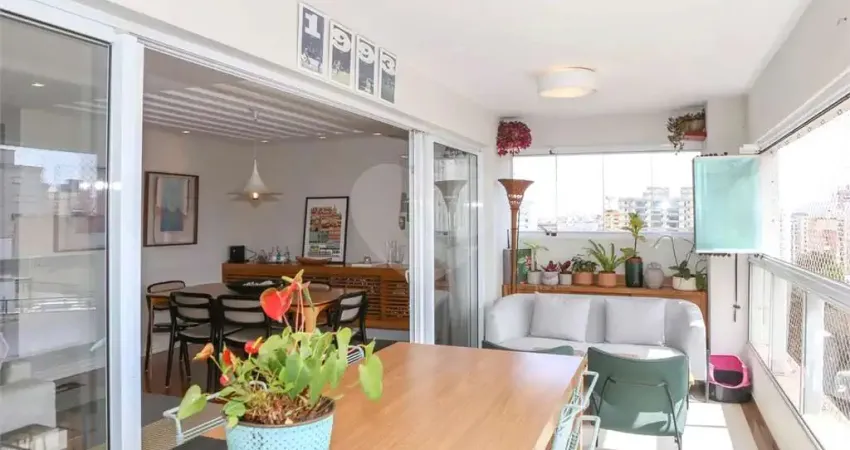 Apartamento com 3 quartos à venda ou para locação em perdizes - sp