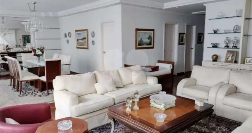 Apartamento com 3 quartos à venda na Alameda Casa Branca, Jardim Paulista, São Paulo