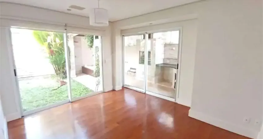 Terreno em condomínio fechado à venda no Real Parque, São Paulo