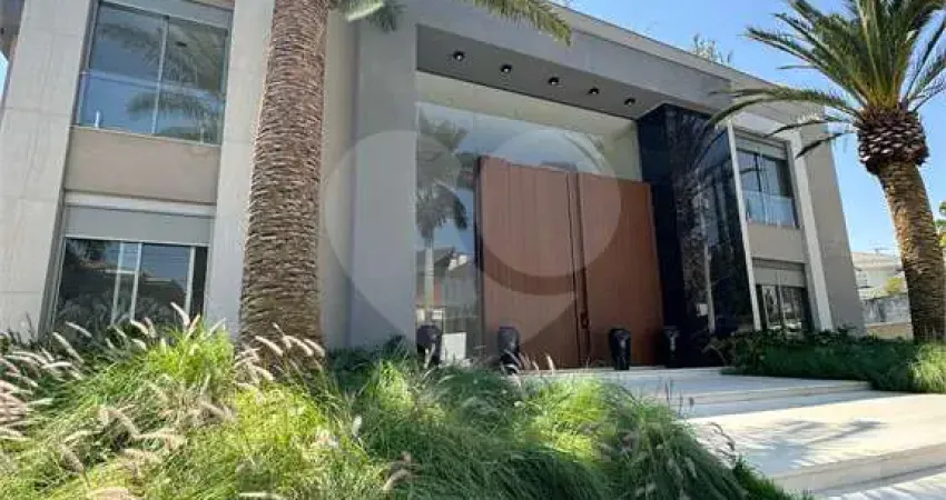 Terreno em condomínio fechado à venda no Alphaville, Santana de Parnaíba 