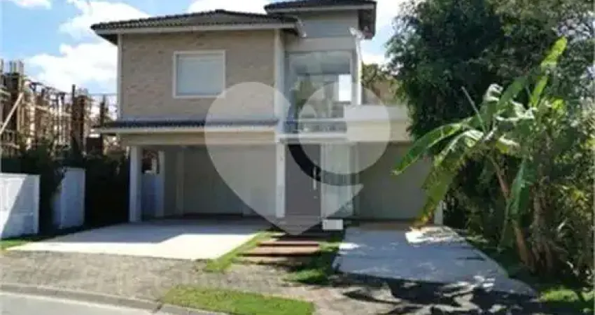 Terreno em condomínio fechado à venda no Alphaville, Santana de Parnaíba 