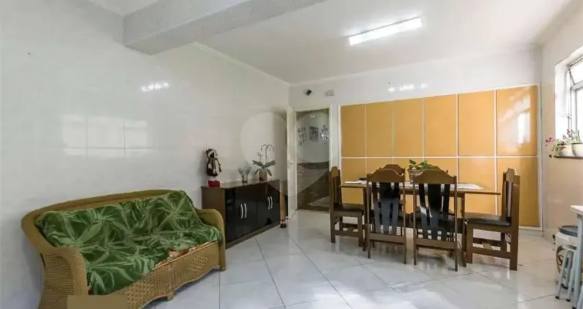 Casa com 3 quartos à venda na Rua Assungui, 277, Ipiranga, São Paulo