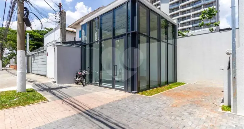 Prédio à venda em Santo Amaro, São Paulo