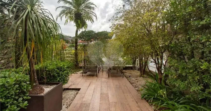 Terreno em condomínio fechado à venda no Morumbi, São Paulo 