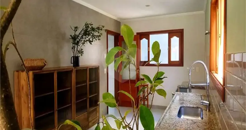 Terreno em condomínio fechado à venda no Granja Viana II, Cotia 