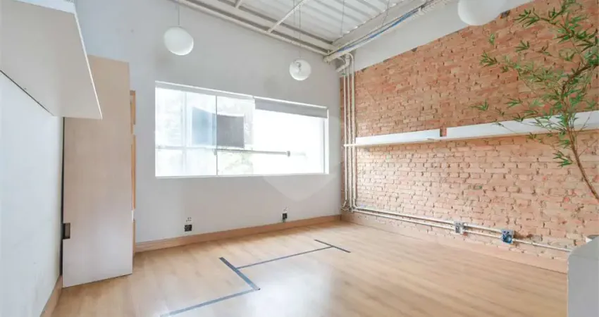 Casa comercial para alugar na Rua Sena Madureira, 533, Vila Clementino, São Paulo