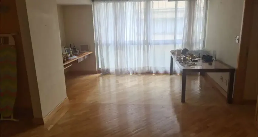 Apartamento com 2 quartos para alugar no Jardim América, São Paulo 