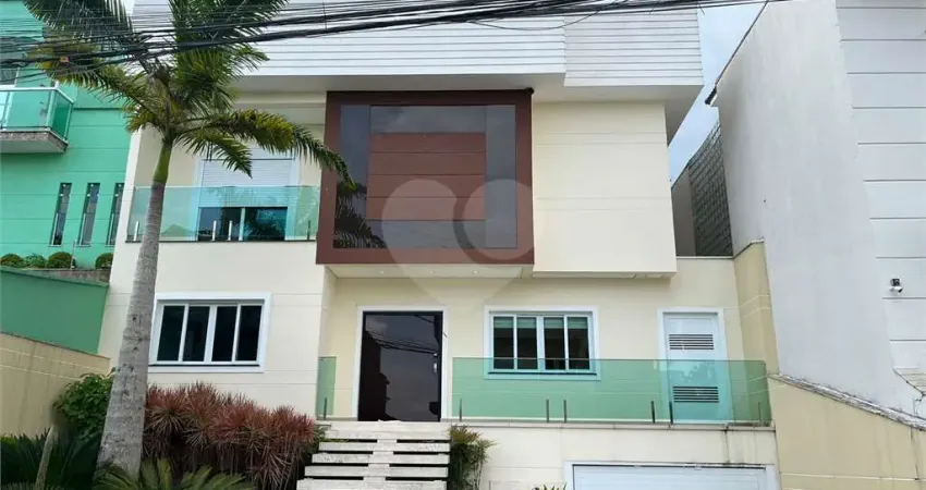 Terreno em condomínio fechado à venda no Horto Florestal, São Paulo 