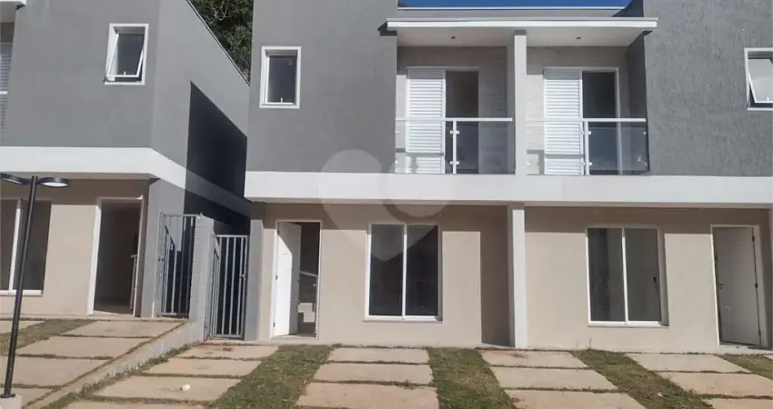 Terreno em condomínio fechado à venda no Granja Viana, Cotia 