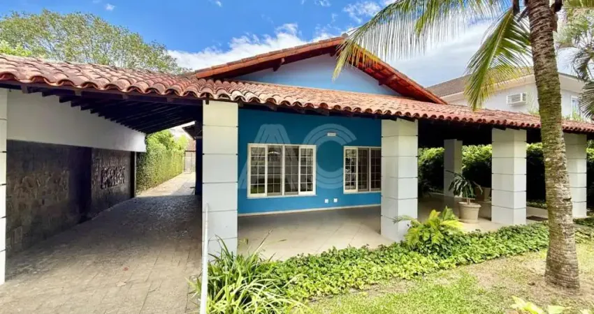 Casa em condomínio fechado com 4 quartos à venda na Avenida Rosauro Estellita, Barra da Tijuca, Rio de Janeiro