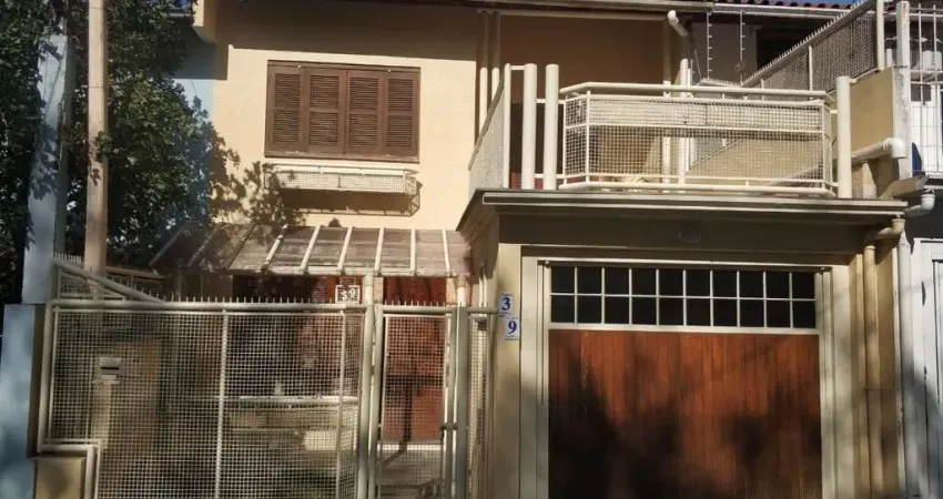 Casa com 3 quartos à venda na Rua Augusto Meyer, 39, Santo André, São Leopoldo