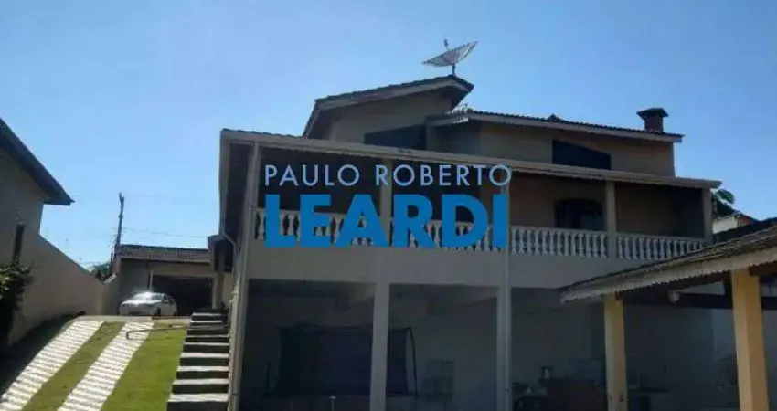 CASA ASSOBRADADA - JARDIM ESTÂNCIA BRASIL - SP