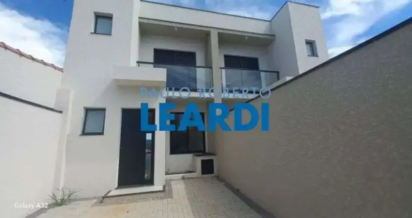 Casa com 3 quartos à venda no Jardim Alvinópolis, Atibaia 