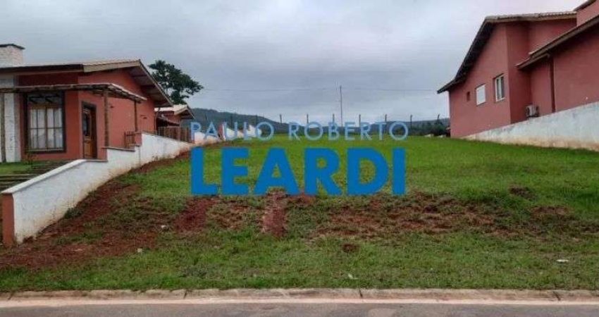 TERRENO EM CONDOMÍNIO - CONDOMÍNIO TERRAS DE SANTA CRUZ - SP