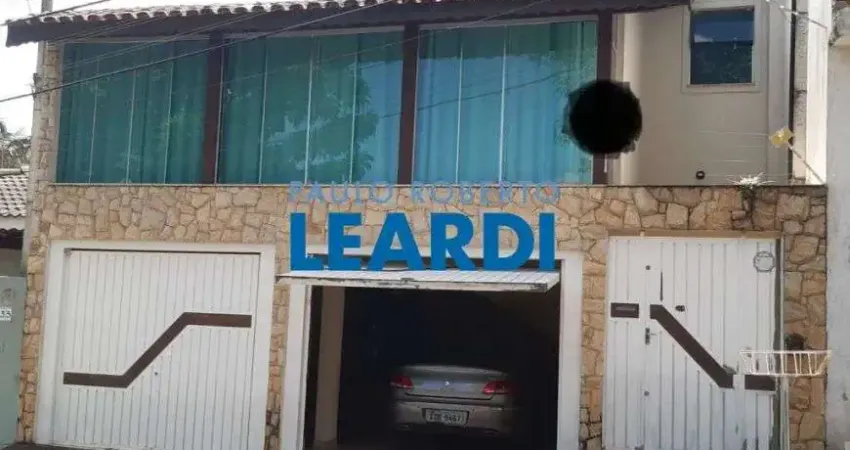 Casa com 3 quartos à venda no Jardim Santa Bárbara, Atibaia 