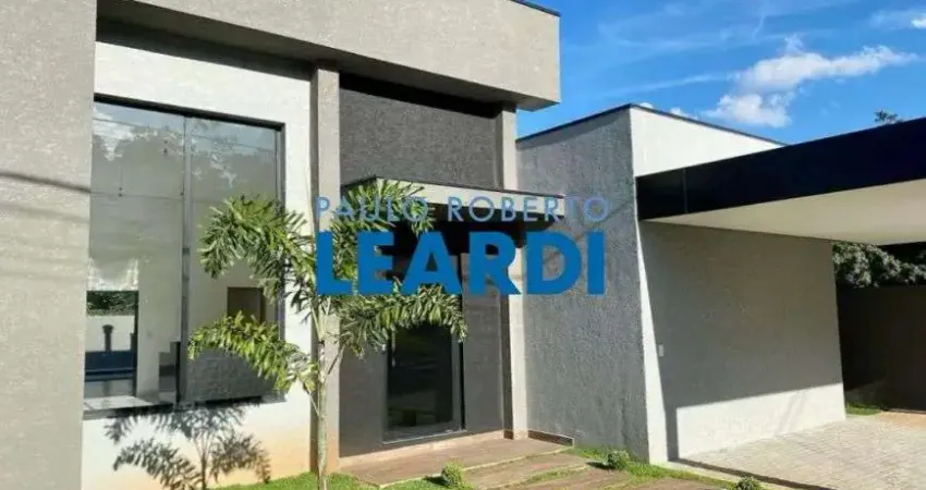 Casa em condomínio fechado com 3 quartos à venda no Rio Abaixo, Atibaia 