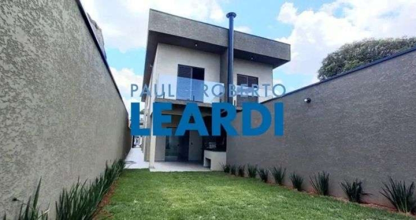 CASA ASSOBRADADA - ALVINÓPOLIS - SP