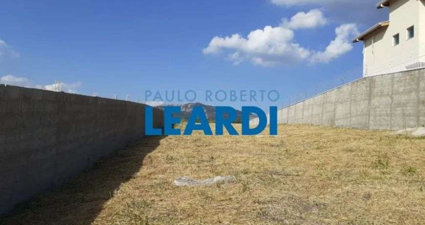 Terreno à venda no Jardim Centenário, Atibaia 