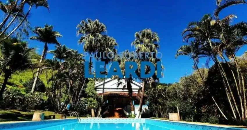FAZENDA - BAIRRO DAS LARANJEIRAS - SP