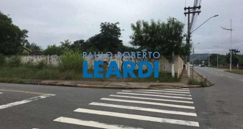 Terreno à venda no Loteamento Loanda, Atibaia 
