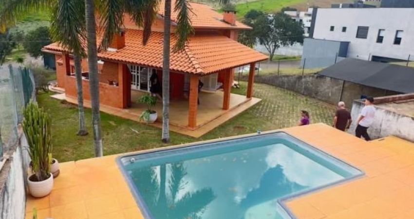 Excelente Oportunidade Casa a Venda Condomínio Terras de Santa Cruz em Bragança Paulista