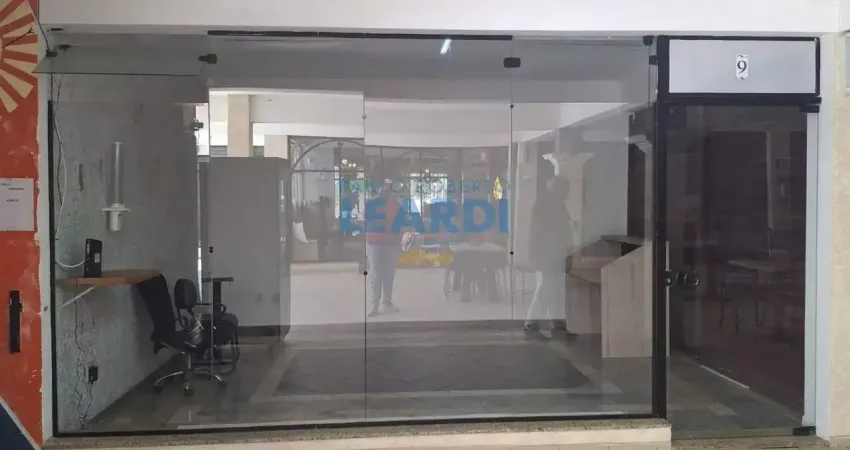 Sala comercial para locação em localização estratégica de atibaia.
